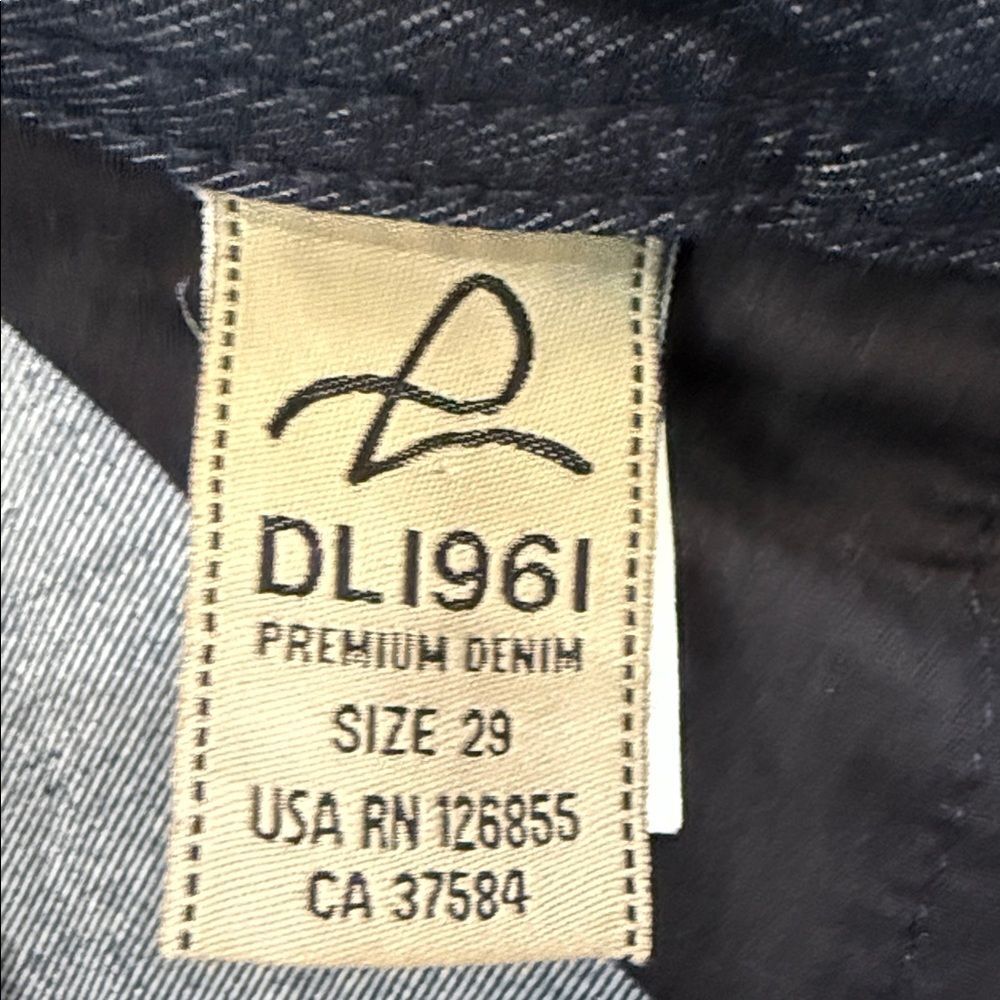 DL1961 Women's 4Way Stretch Dark Indigo Milano Boot Cut Jeans - Picture 13 of 14